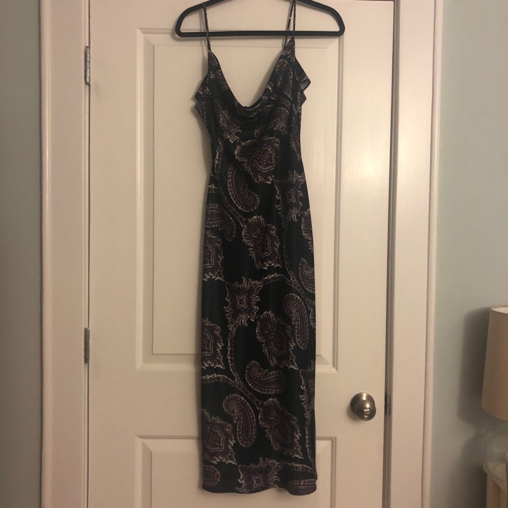 NWT FiveSeventyFive Barneys Paisley Dress